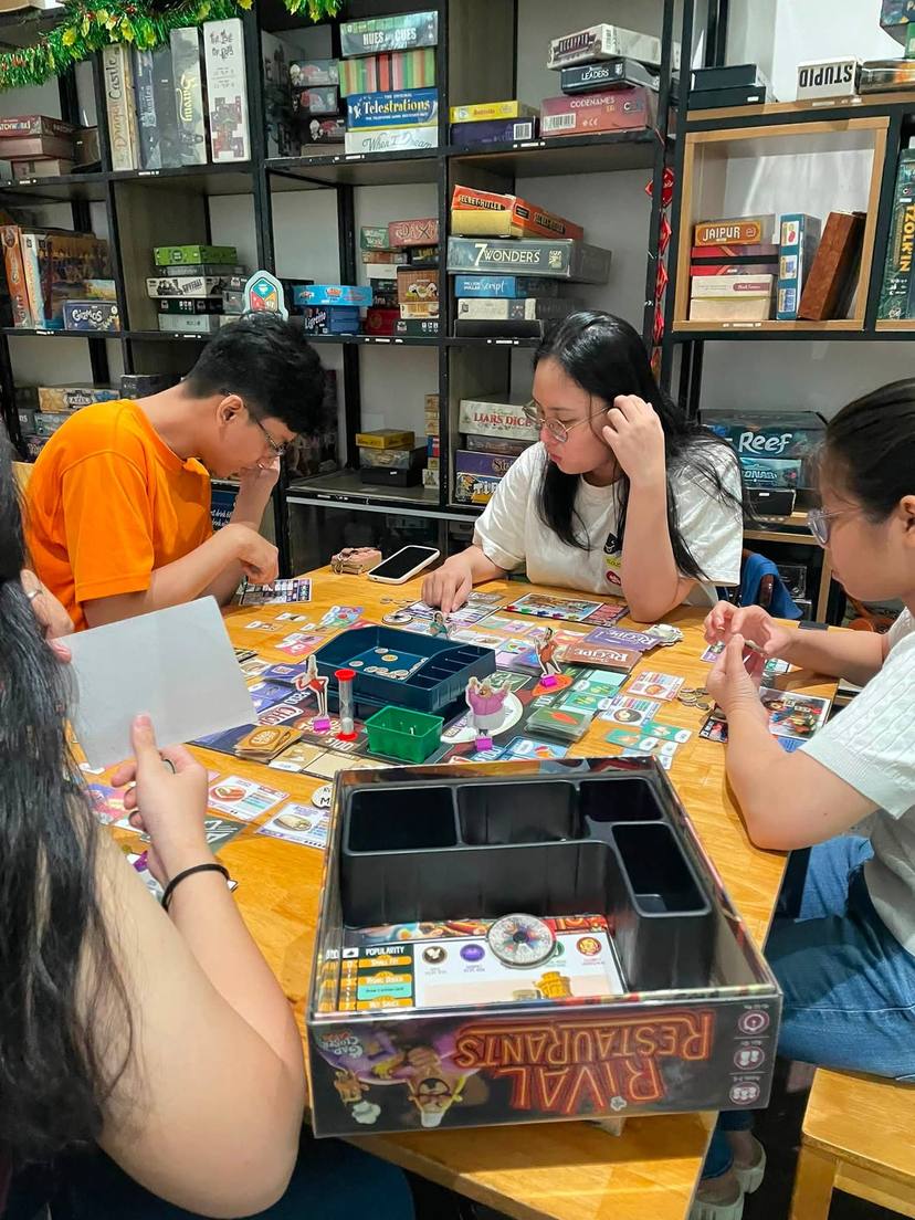 CLB board game tiếng Anh